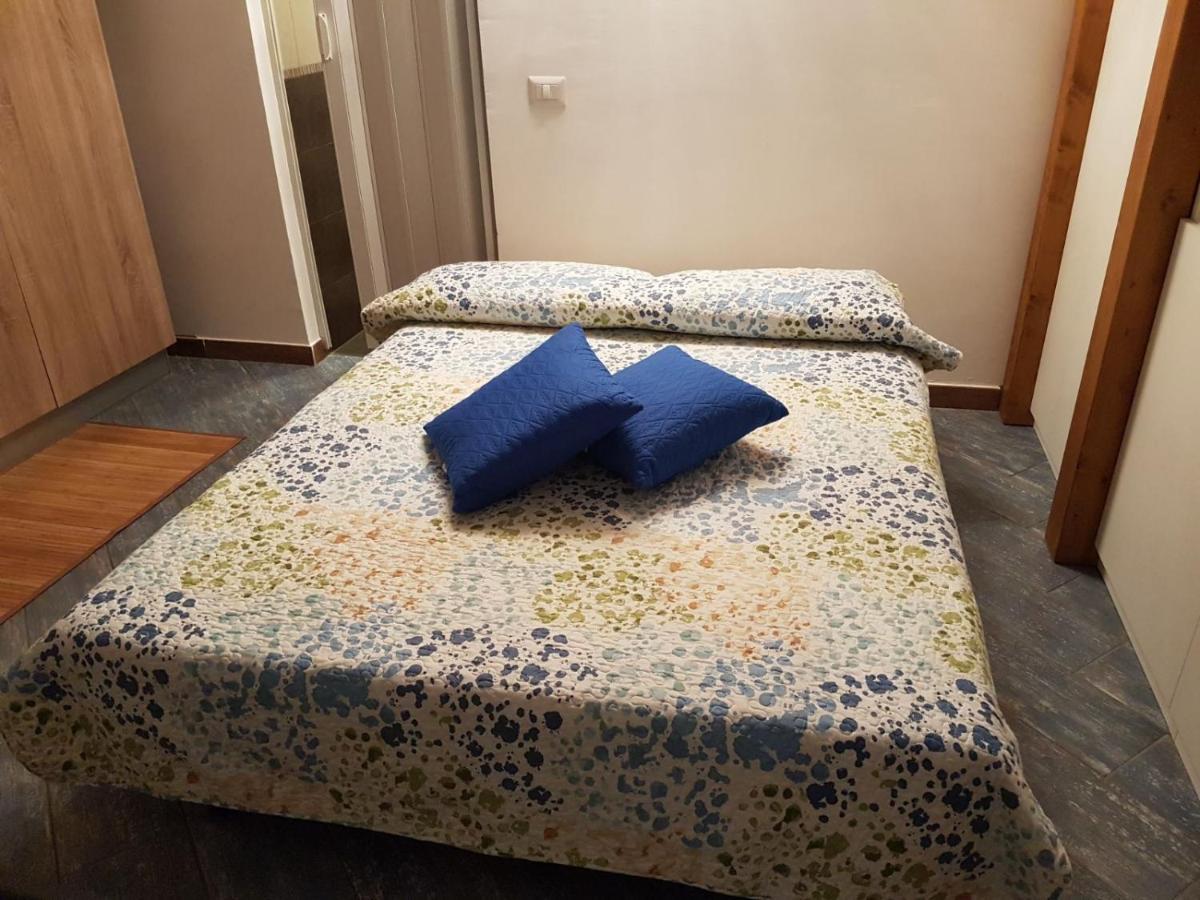 La Casetta Nel Cortile Майори Екстериор снимка